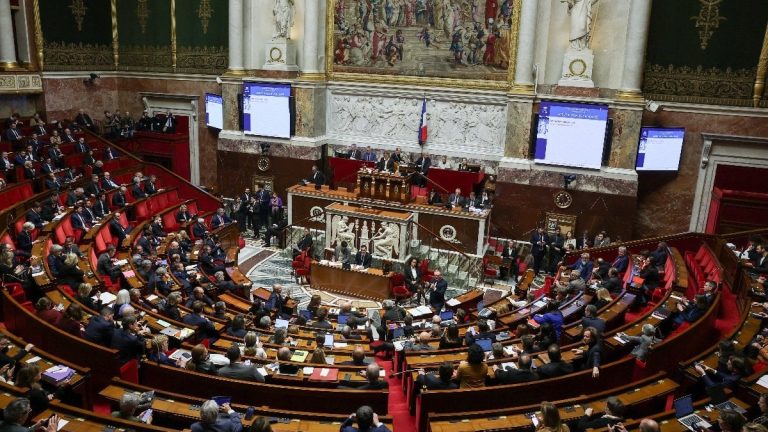 Fransa’da hükümetin 2026 sosyal güvenlik bütçesine karşı doktorlar grevde