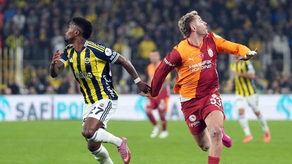 Galatasaray – Fenerbahçe maçının ilk 11’leri