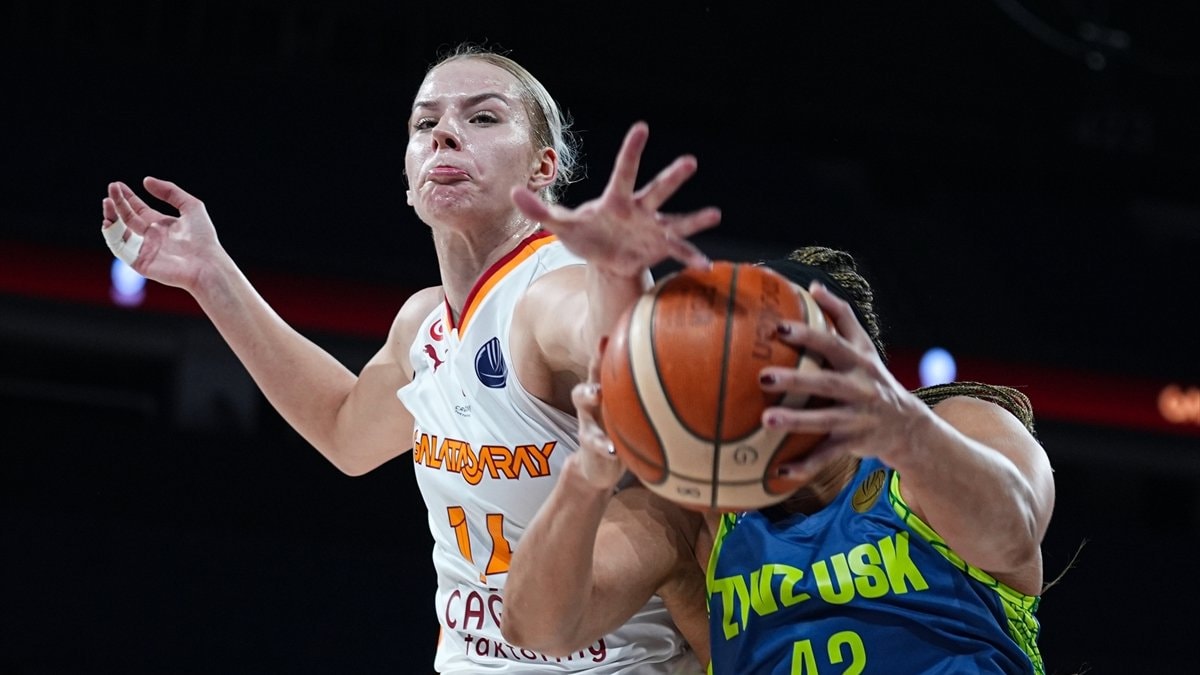 Galatasaray, USK Prag’a kaybetti