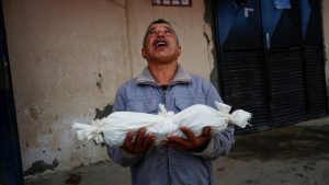 Gazze’de 7 günlük bebek soğuktan hayatını kaybetti