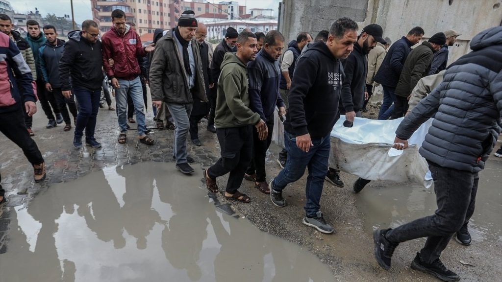 Gazze’de can kaybı 71 bin 439’a yükseldi