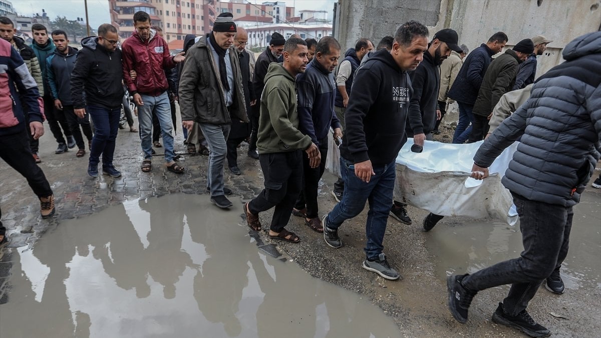 Gazze’de can kaybı 71 bin 439’a yükseldi