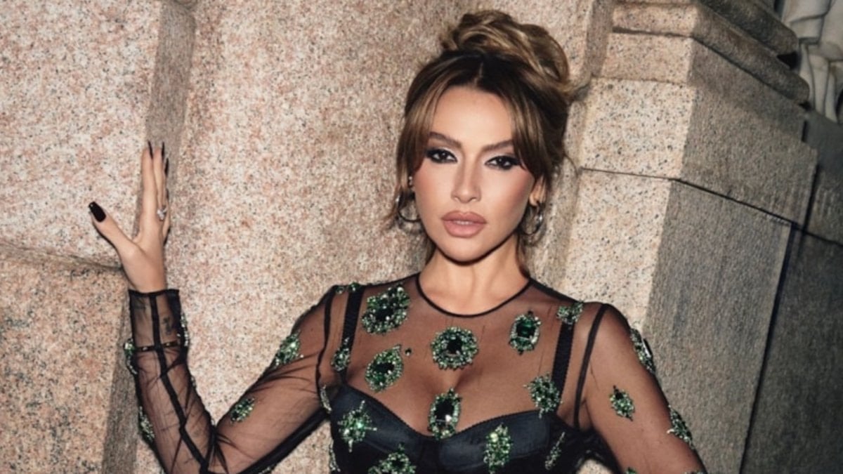 Hadise’den İran’daki protestolara destek: Halk özgürlük istiyor