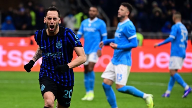 Hakan Çalhanoğlu golünü attı: Inter ile Napoli puanları paylaştı