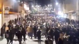 İran’da protestocular bir sokağa ABD Başkanı Trump’ın adını verdi