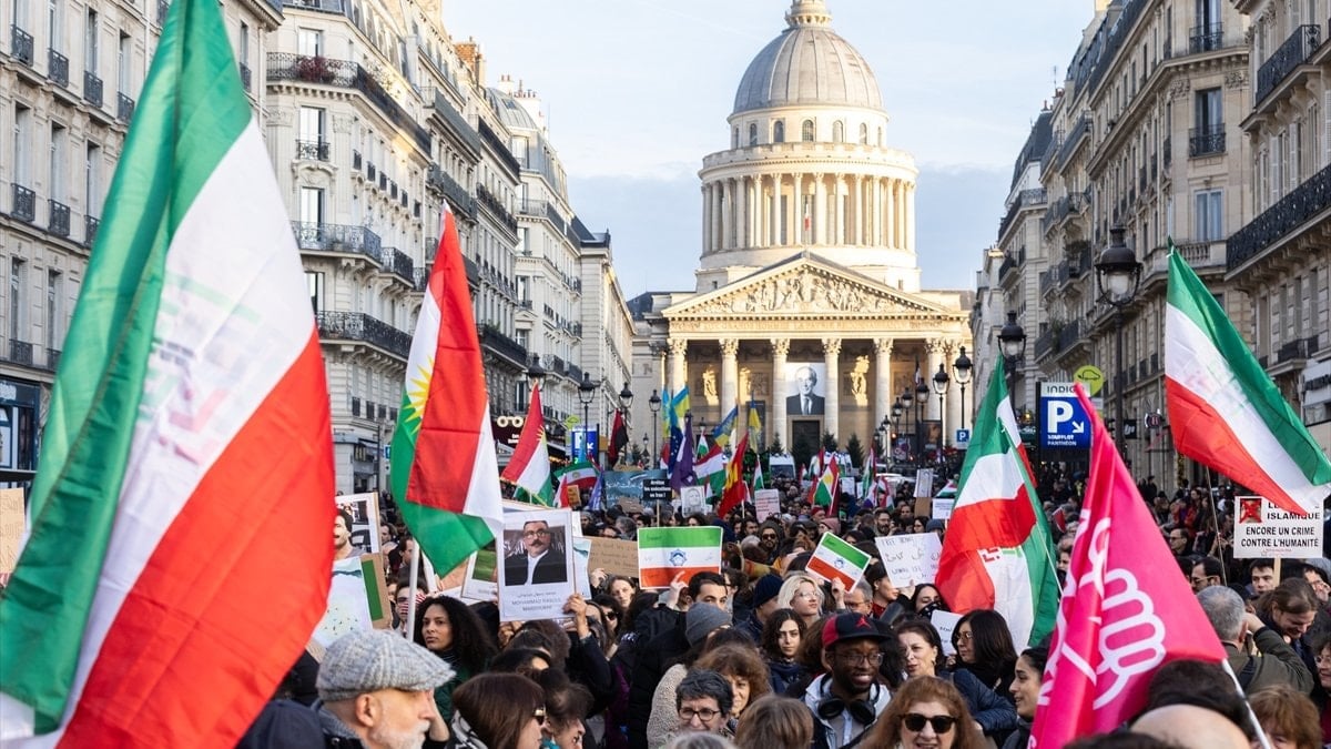 İran’da protestolar büyüyor: İnternet tamamen kesilecek