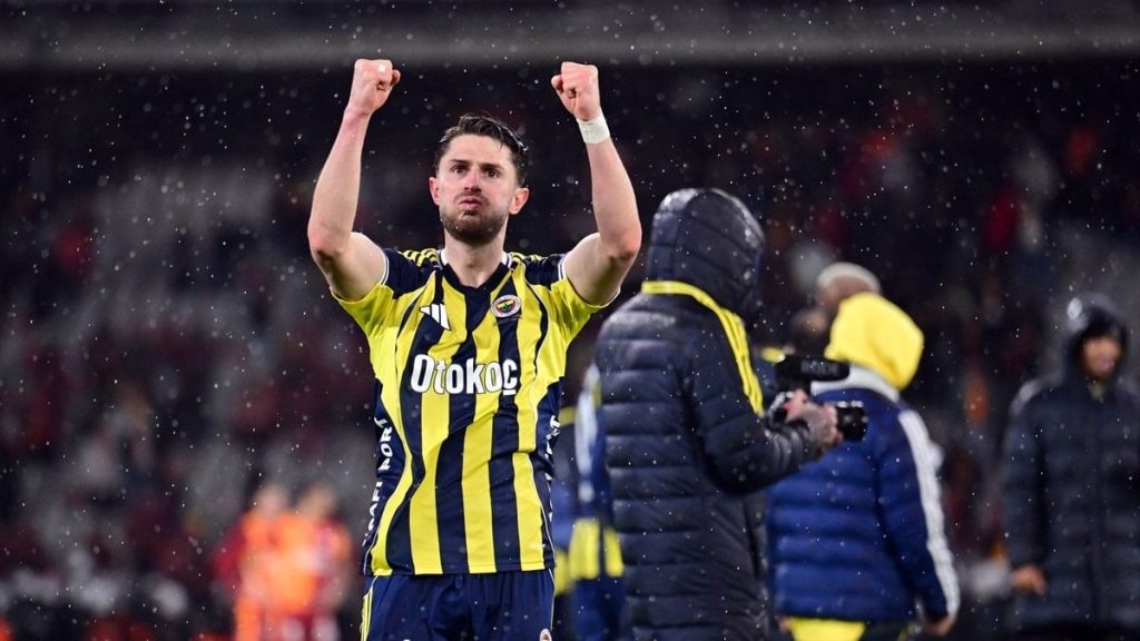 İsmail Yüksek: Burada olmayanlar var, onlara da selam olsun