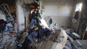 İsrail’in Gazze’de ateşkes ihlali sürüyor