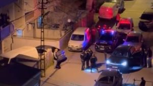 İstanbul Gaziosmanpaşa’da firari hükümlü, husumetlisini öldürüp kaçtı
