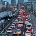 İstanbul’da akşam saatlerinde trafik yoğunluğu yüzde 83’e çıktı