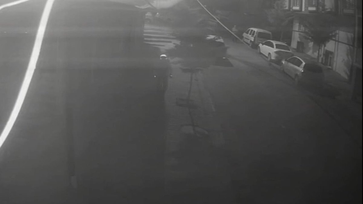 İstanbul’da iş yeri ve evi kurşunlayan şüpheliler yakalandı