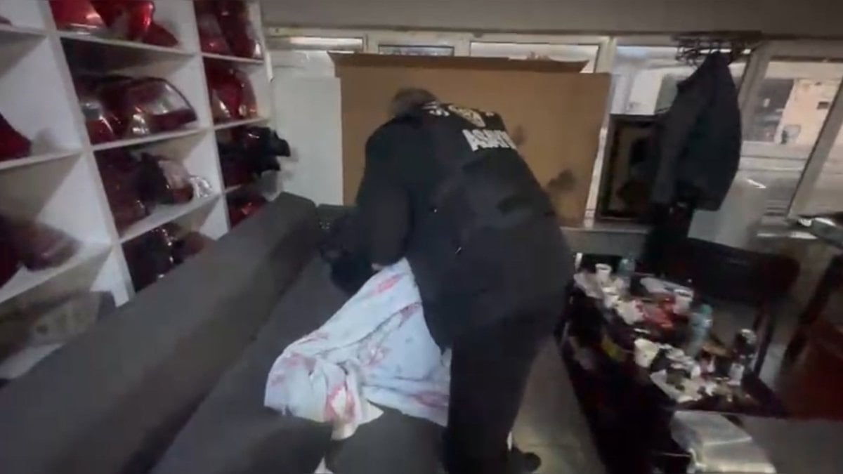 İstanbul’da iş yerine silahlı saldırı düzenleyip uyurken yakalandı