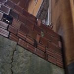 İstanbul’da istinat duvarı çöktü: Bir dairede hasar oluştu