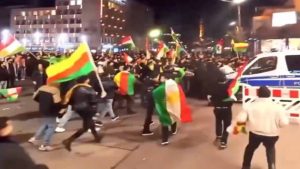 İsveç’te terör örgütü PKK destekçileri polisle çatıştı