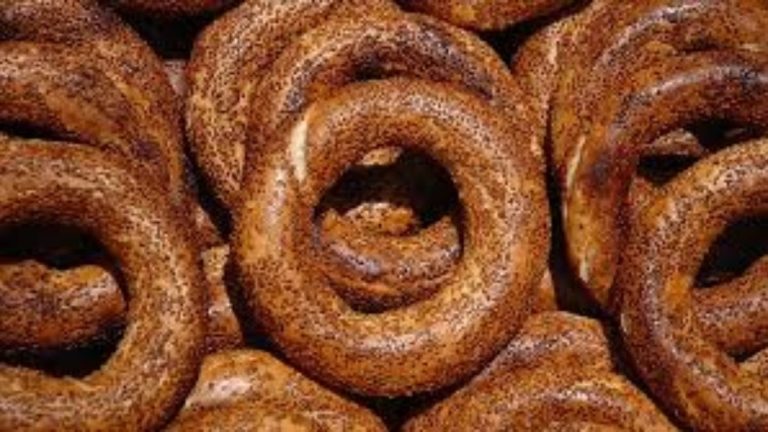 İzmir gevreğinde yeni fiyat: 20 TL’den satışa sunulmaya başlandı