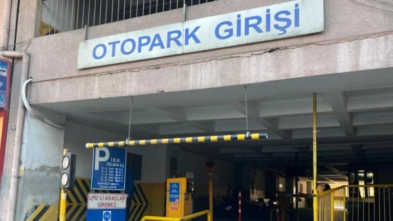 İzmir’de park ücretlerine yüzde 250’ye varan zam