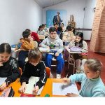 Kadın ve Çocuk Dayanışma Merkezi’nde İngilizce Derslerine Yoğun İlgi