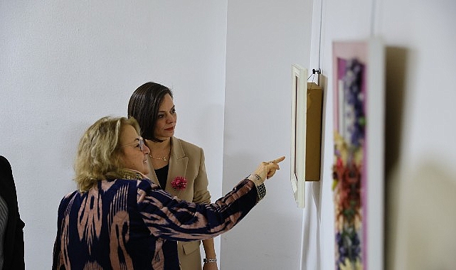 Karabağlar ‘da Kozalar Çiçek Açtı