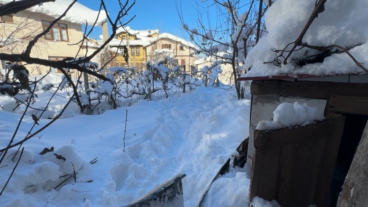 Karabük’te yaşlı bir kadın donmuş halde ölü bulundu