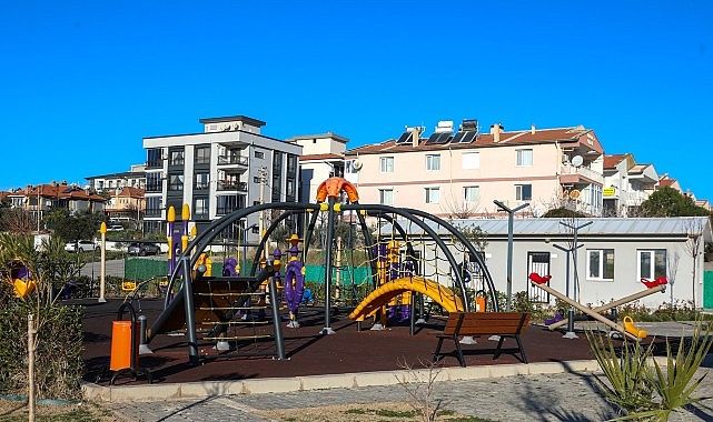 Karakayalar’a “Oyuncak Kütüphanesi”