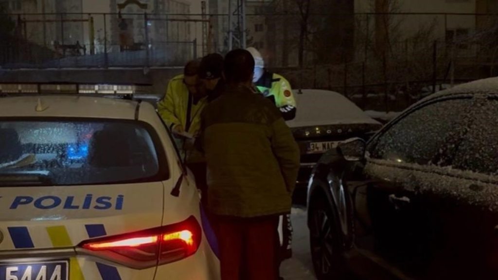 Kayseri’de alkollü sürücü çıkmaz sokağa girince yakayı ele verdi