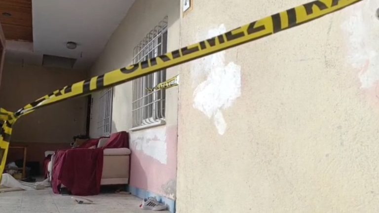 Kayseri’de eski nişanlısı ile 2 kızını bıçakla yaraladı