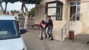 Kocaeli’de sazan sarmalı ile 3,5 milyarlık vurgun: 8 şüpheli yakalandı