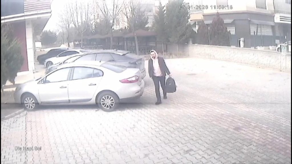 Konya’da 9 yıldır aranan FETÖ firarisi enselendi