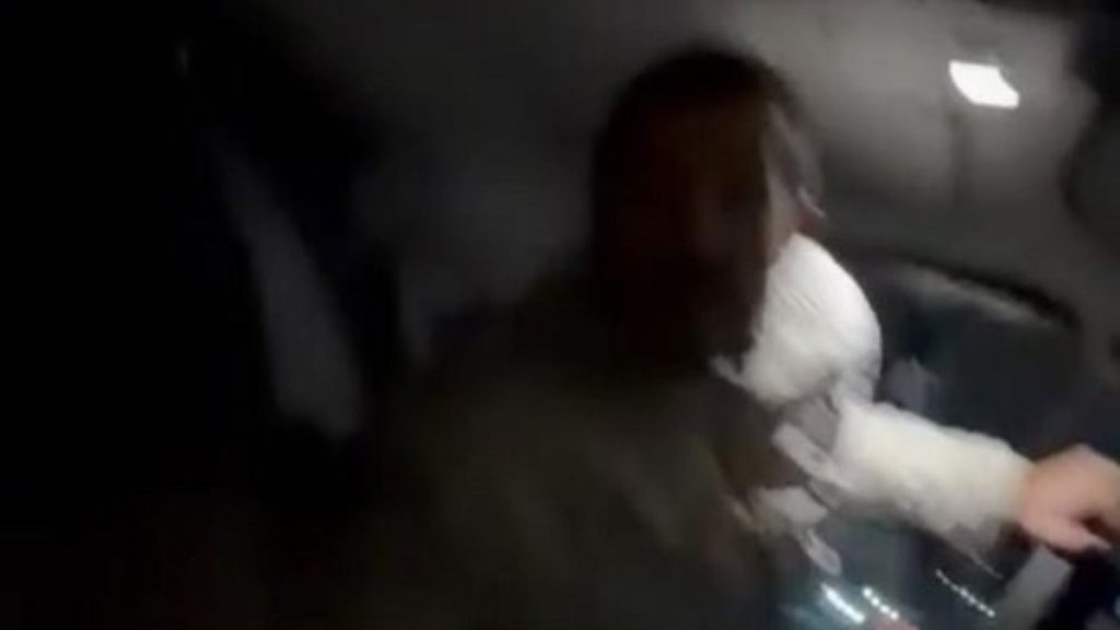 Konya’da yol verme kavgası: 2 kişiyi bıçaklayan saldırgan yakalandı