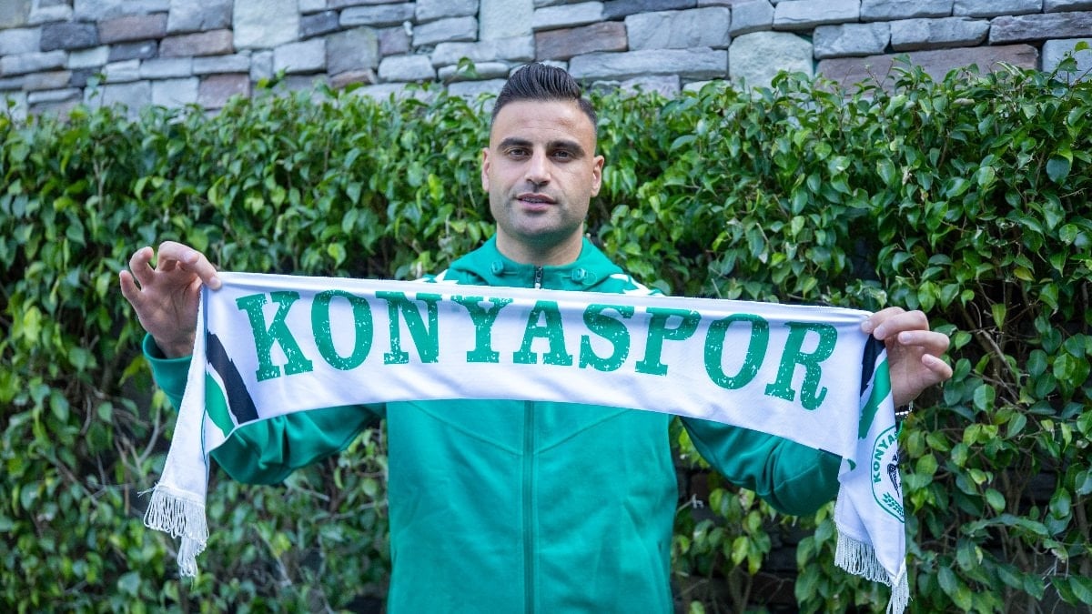 Konyaspor, Deniz Türüç’ü transfer etti
