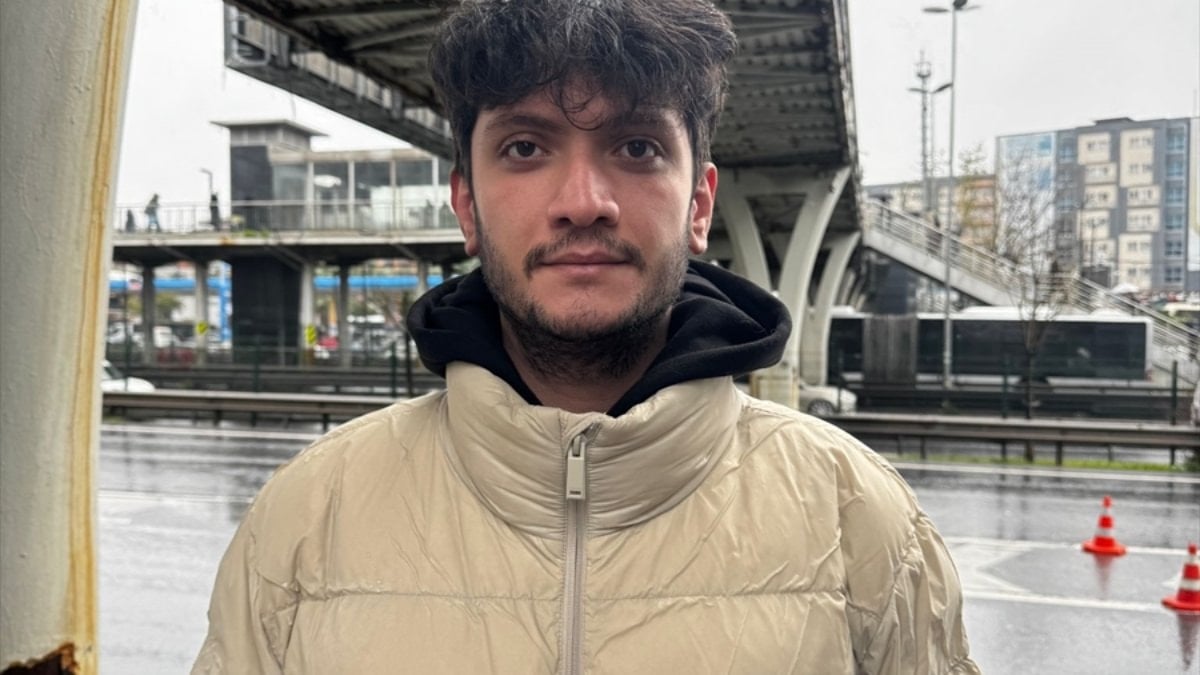 Köprüden düşen parçalar aracına zarar verdi, İBB tazmin talebini reddetti