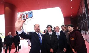 Kürşad Zorlu’dan Alev Alatlı Kütüphanesi’ne övgü