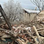 Kütahya’da kerpiç ev yıkıldı