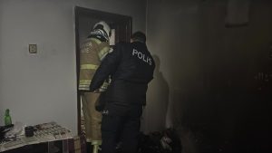 Kütahya’da uzaklaştırma kararı olan damat, kayınvalidesinin evini ateşe verdi