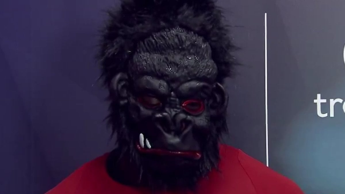 Mbaye Diagne, röportaja maskeyle çıktı