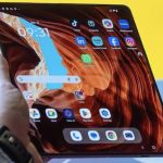 Motorola’dan kitap şeklinde katlanabilir telefon: Razr Fold