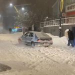 Muş’ta kar ve buz trafiği kilitledi