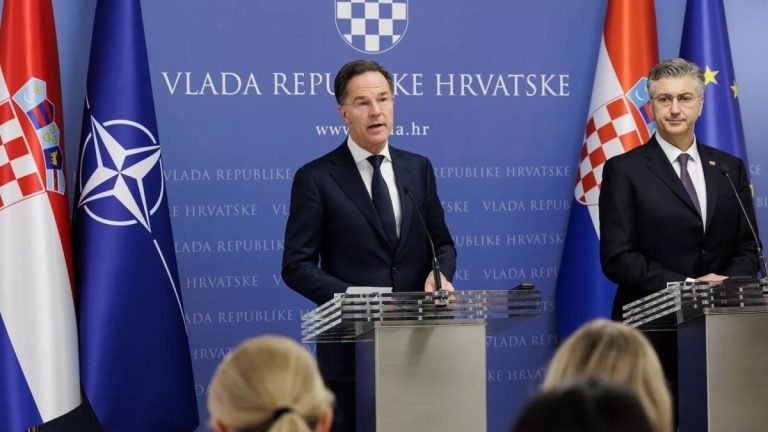 NATO Genel Sekreteri Rutte: Grönland, NATO’nun kilit öneme sahip bir parçası