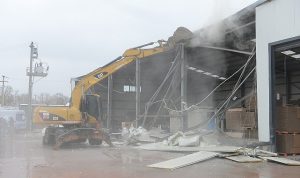 Nilüfer’de 3 yıkım birden