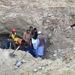 Pakistan’da yasa dışı altın madeninde çöktü: 8 ölü