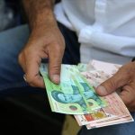 Riyal dolar karşısında eridi! İran merkez bankası başkanı değişti