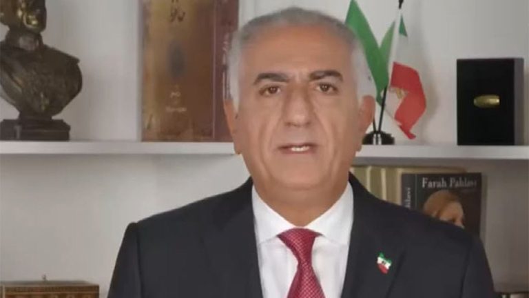Rıza Pehlevi’den İranlılara protestolarını sürdürme çağrısı