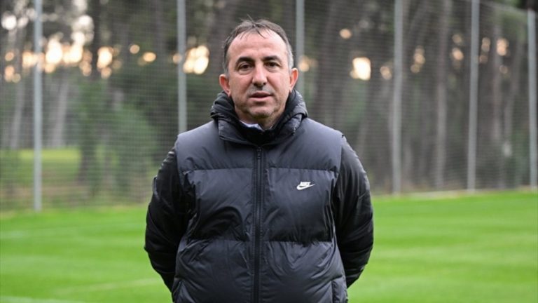 Rizespor’da hedef alt sıralardan kurtulmak