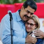 Sadece “first lady” değil; Maduro’nun eşi bakın kimmiş…
