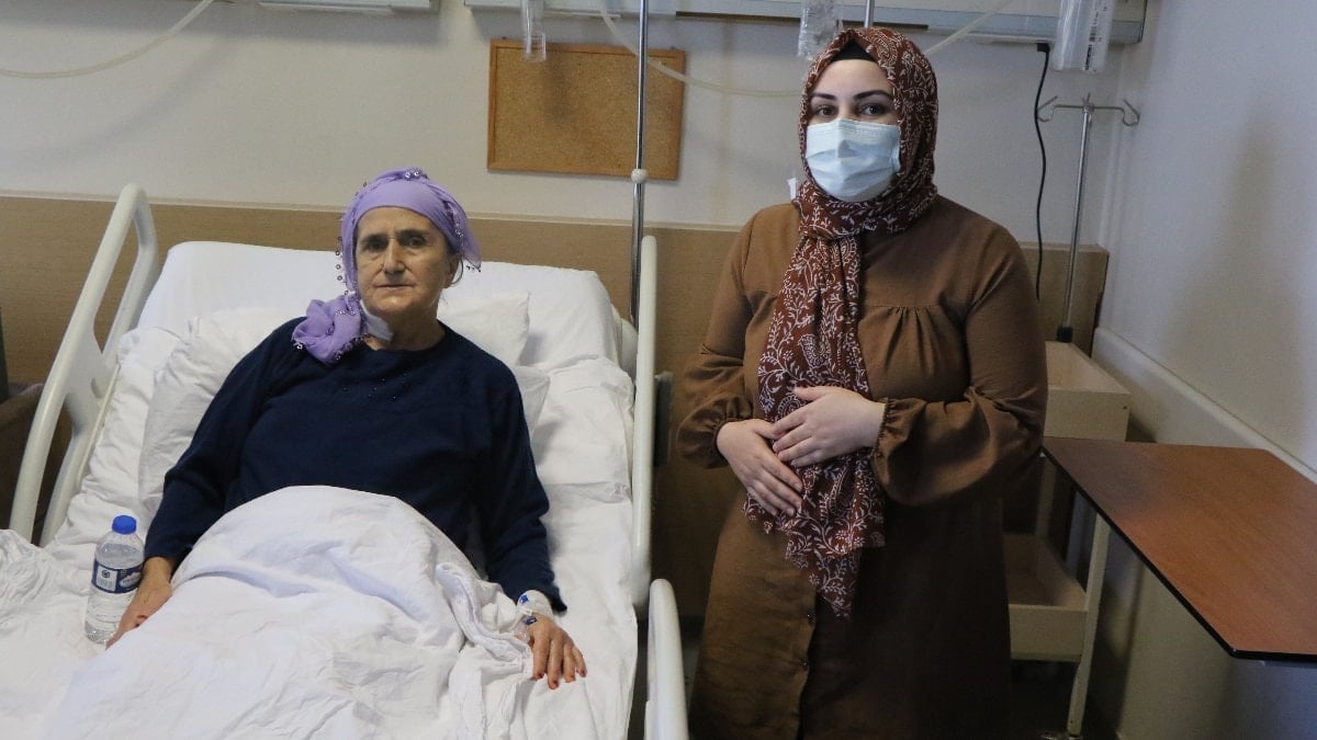 Samsun’da bir kadın gelininin bağışladığı karaciğerle sağlığına kavuştu