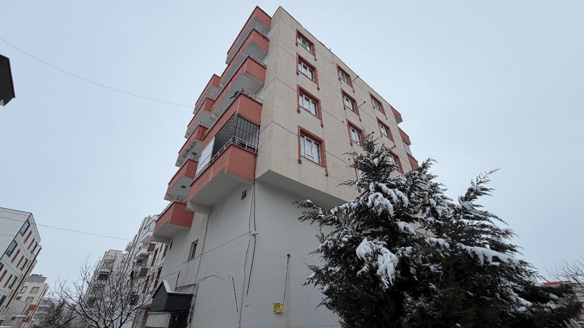 Şanlıurfa’da yerinden çıkan doğalgaz bacası nedeniyle 13 kişi zehirlendi