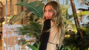 Şeyma Subaşı yine Kur’an-ı Kerim paylaştı