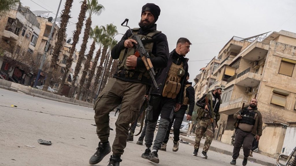 Suriye Ordusu Operasyon Komutanlığı: Halep’ten hızlıca çıkın