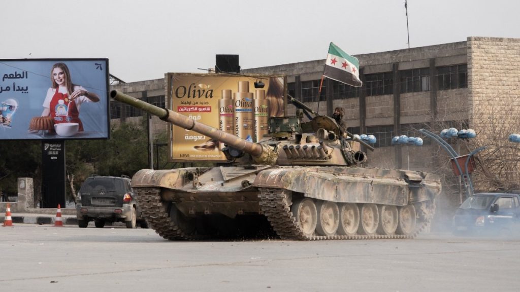 Suriye Ordusu terör örgütü mevzilerine girmeye başladı: Eşrefiye’de çatışmalar şiddetlendi