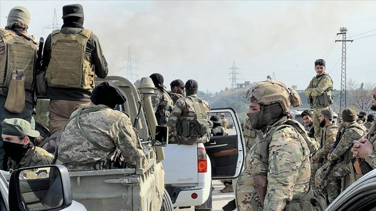 Suriye’de devrik rejimle bağlantılı 8 kişi yakalandı